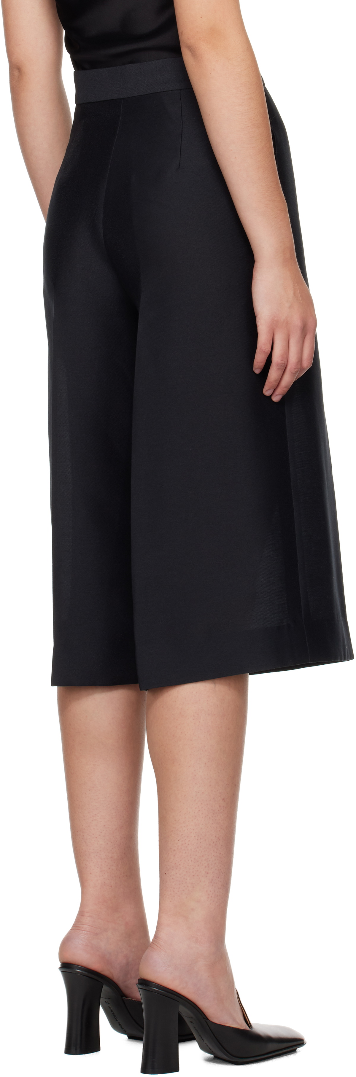 GIA STUDIOS Black Corine Shorts