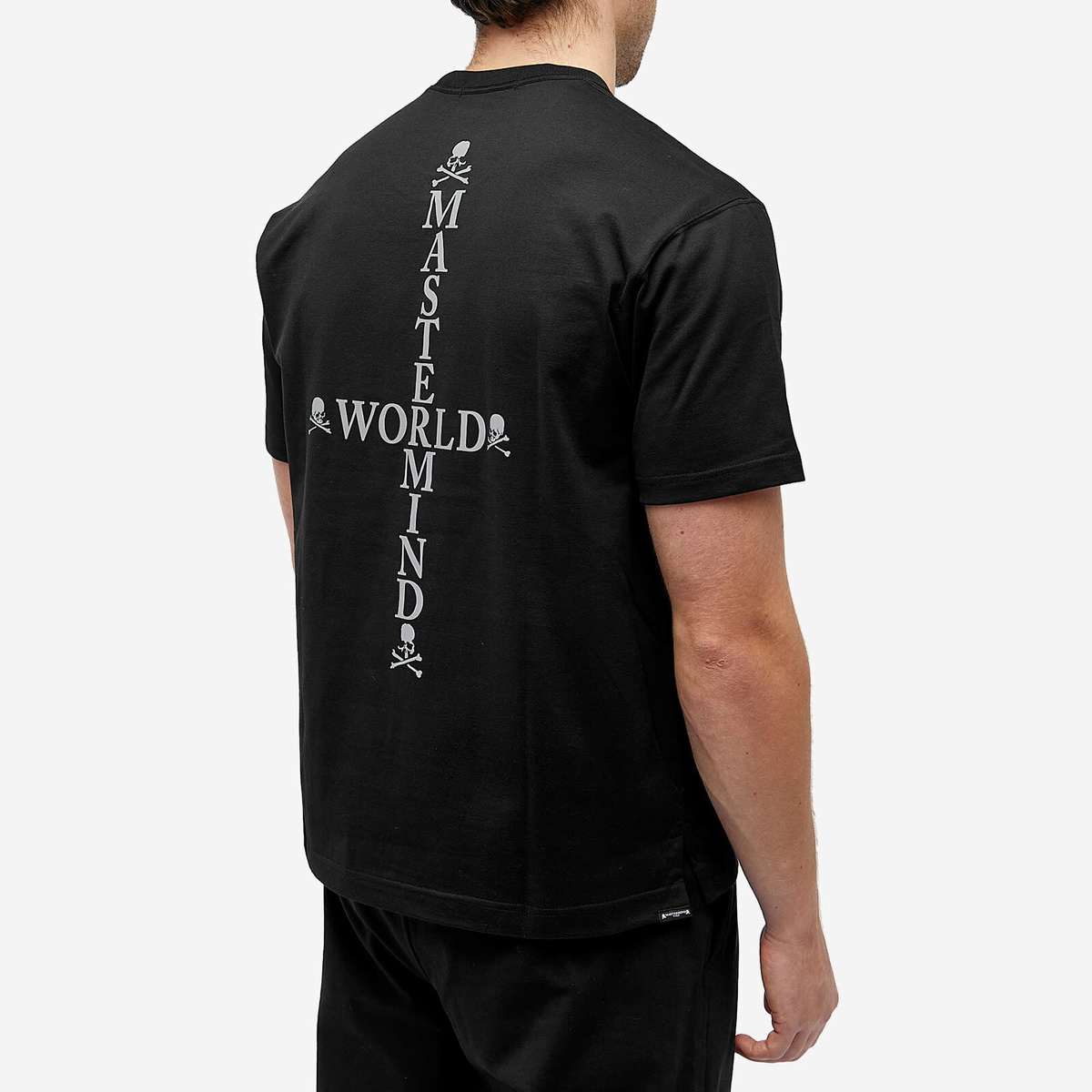 MASTERMIND WORLD Men's Cross Logo T-Shirt in Black MASTERMIND WORLD