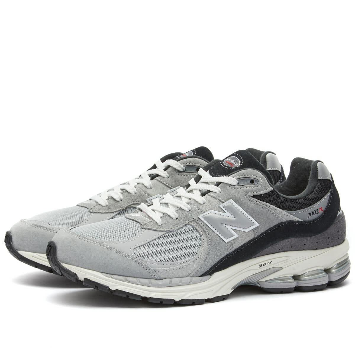 New Balance Men's M2002RSG Sneakers in Slate Grey New Balance