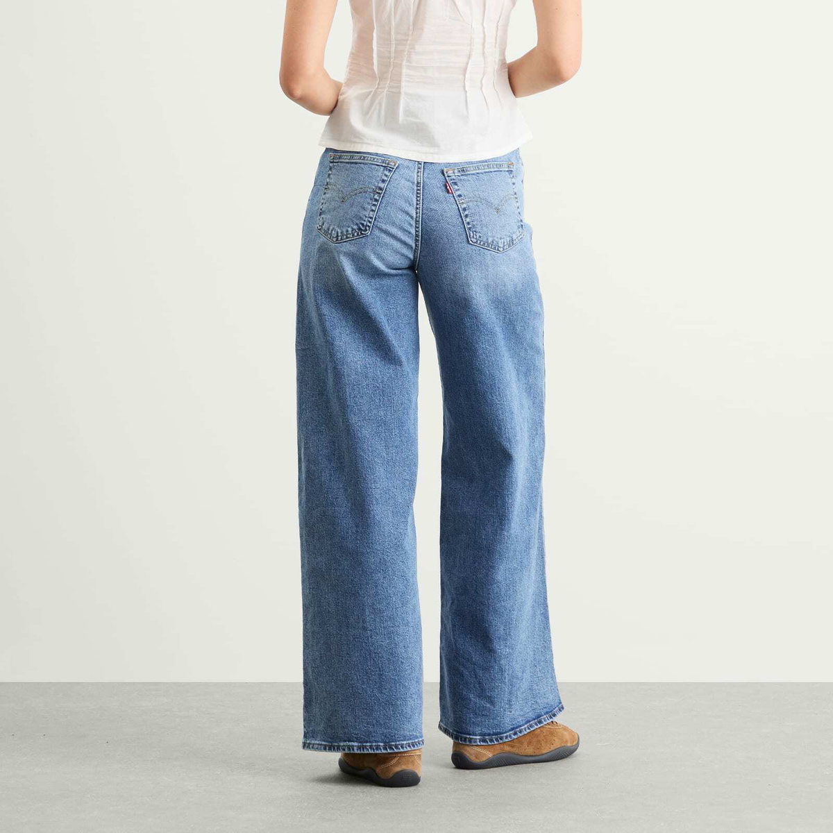 Levi's Women's 728 High Rise Wide Leg Jeans in Sweet Success