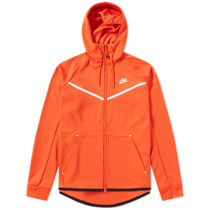 Photo: Nike Tech Fleece Hoody Orange