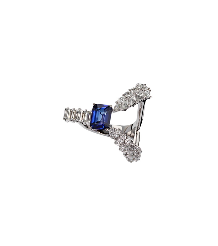Photo: Yeprem Reign Supreme 18kt white gold ring with sapphire and diamonds