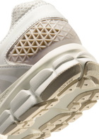 Nike Zoom Vomero 5 Sneakers Light Brown