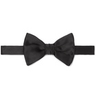 Giorgio Armani - Pre-Tied Silk-Twill Bow Tie - Black