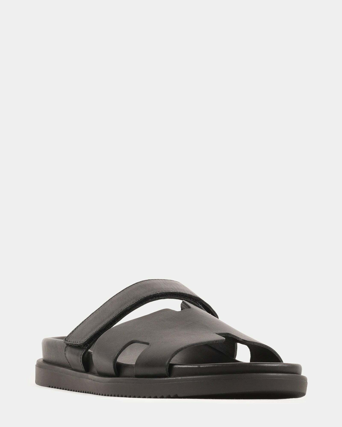 Steve Madden Renato Sandals in Black