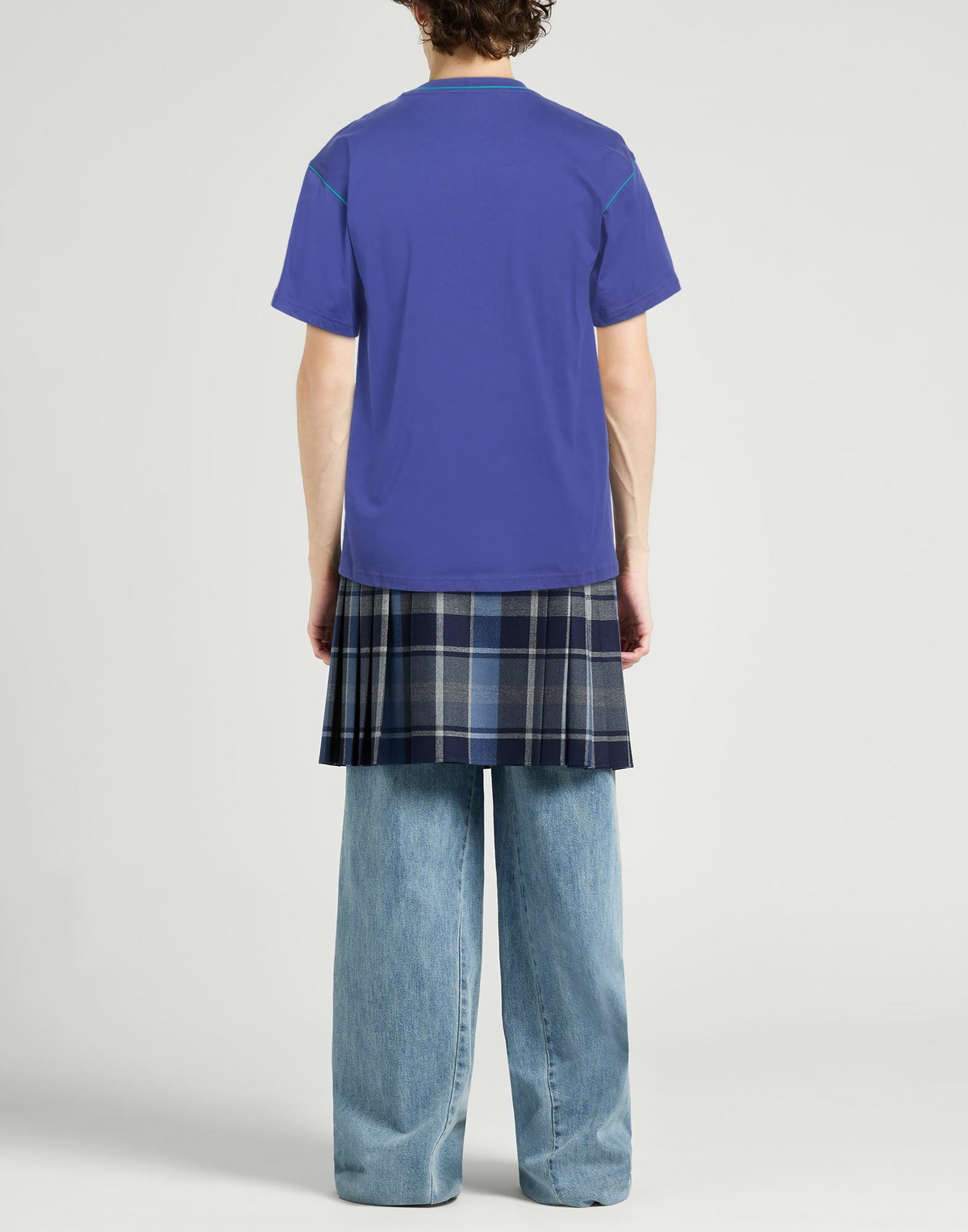 Moschino Mens T-shirt in Purple