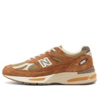 New Balance 991v2 Sneaker in Brown