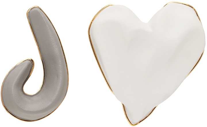 Photo: Jacquemus Gray & White 'Le Cœur' Earrings