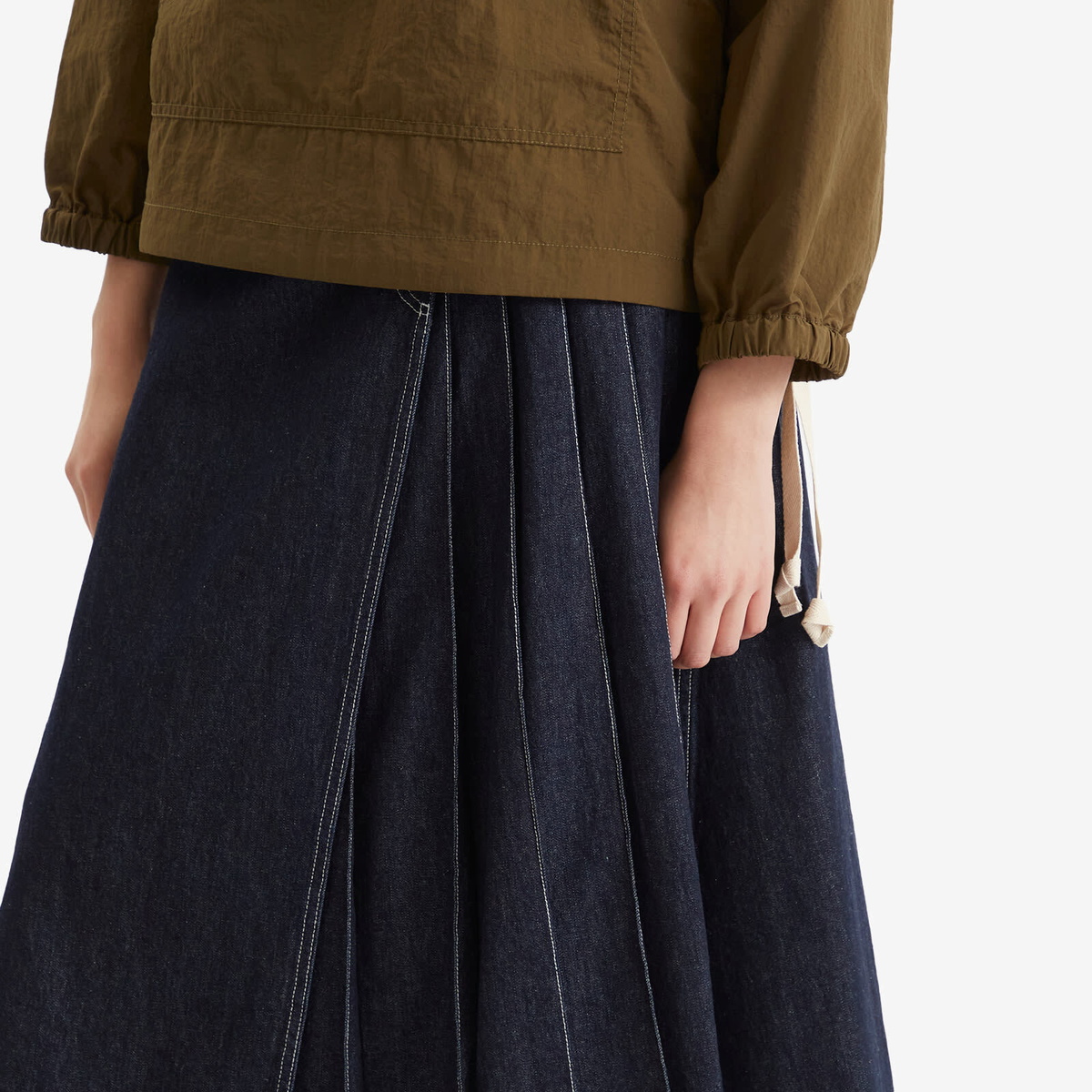 Beams Boy Women's Denim Wrap Pleated Skirt in Indigo