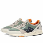 Karhu Men's Aria Sneakers in Lily White/India Ink
