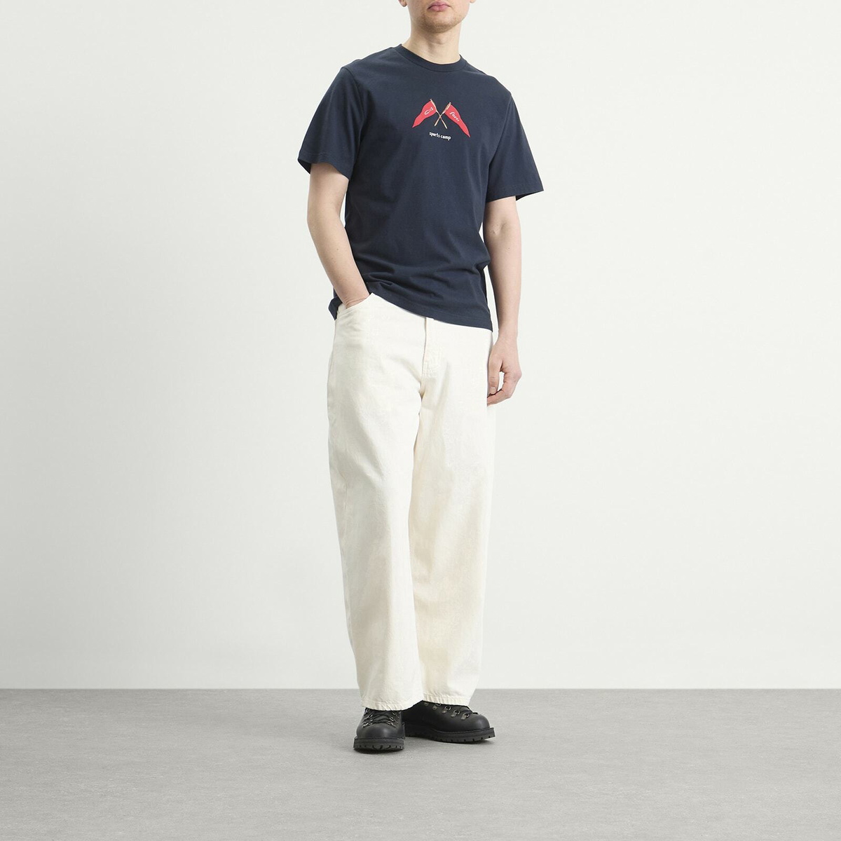 Foret Men's Pennant T-Shirt in Navy