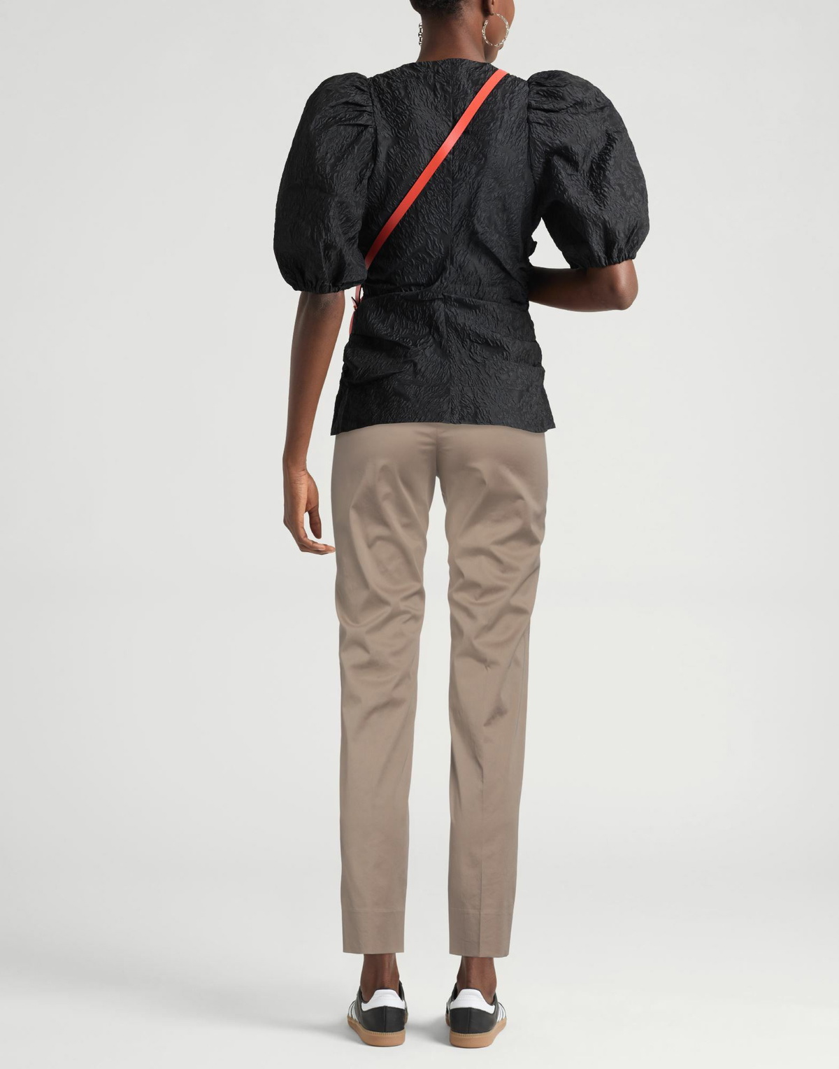 Peserico Icon 4718 Womens Pants Khaki