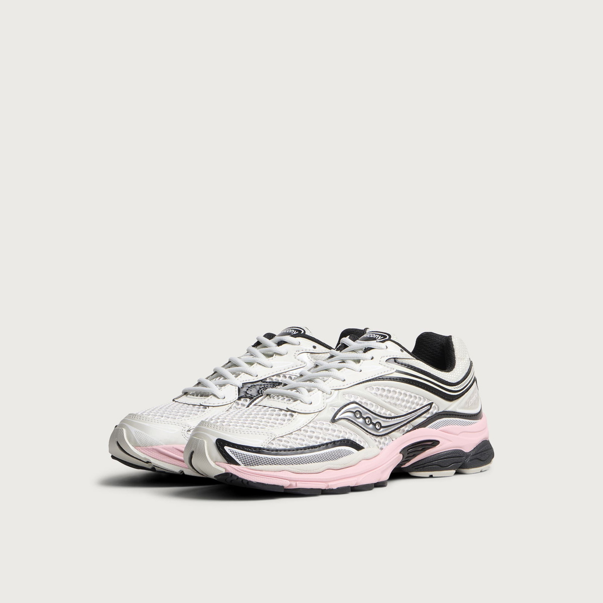 Saucony Progrid Omni 9 OG Sneaker in Quartz/Touch