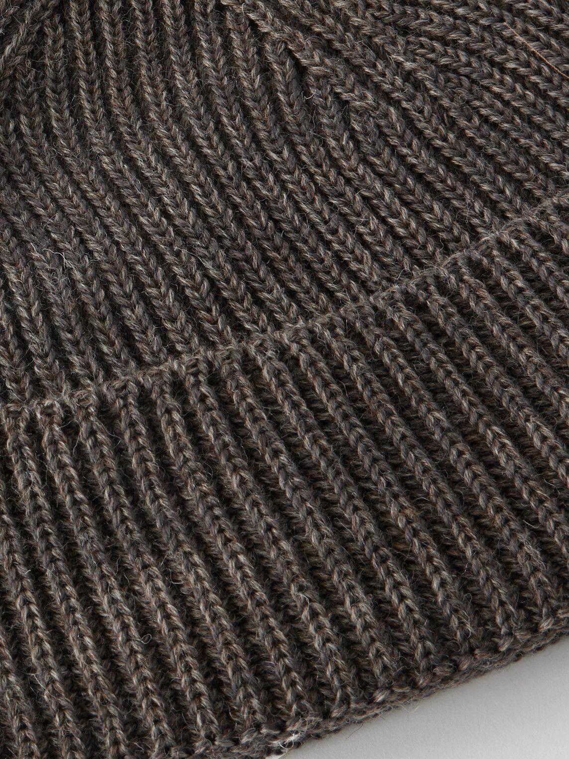 S.N.S. Herning - Fender Ribbed Virgin Wool Beanie