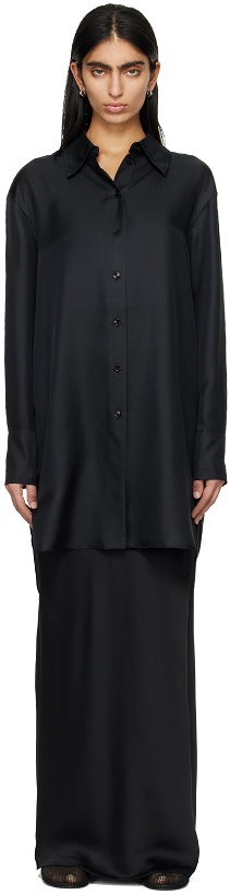 Photo: Róhe Black Oversized Shirt