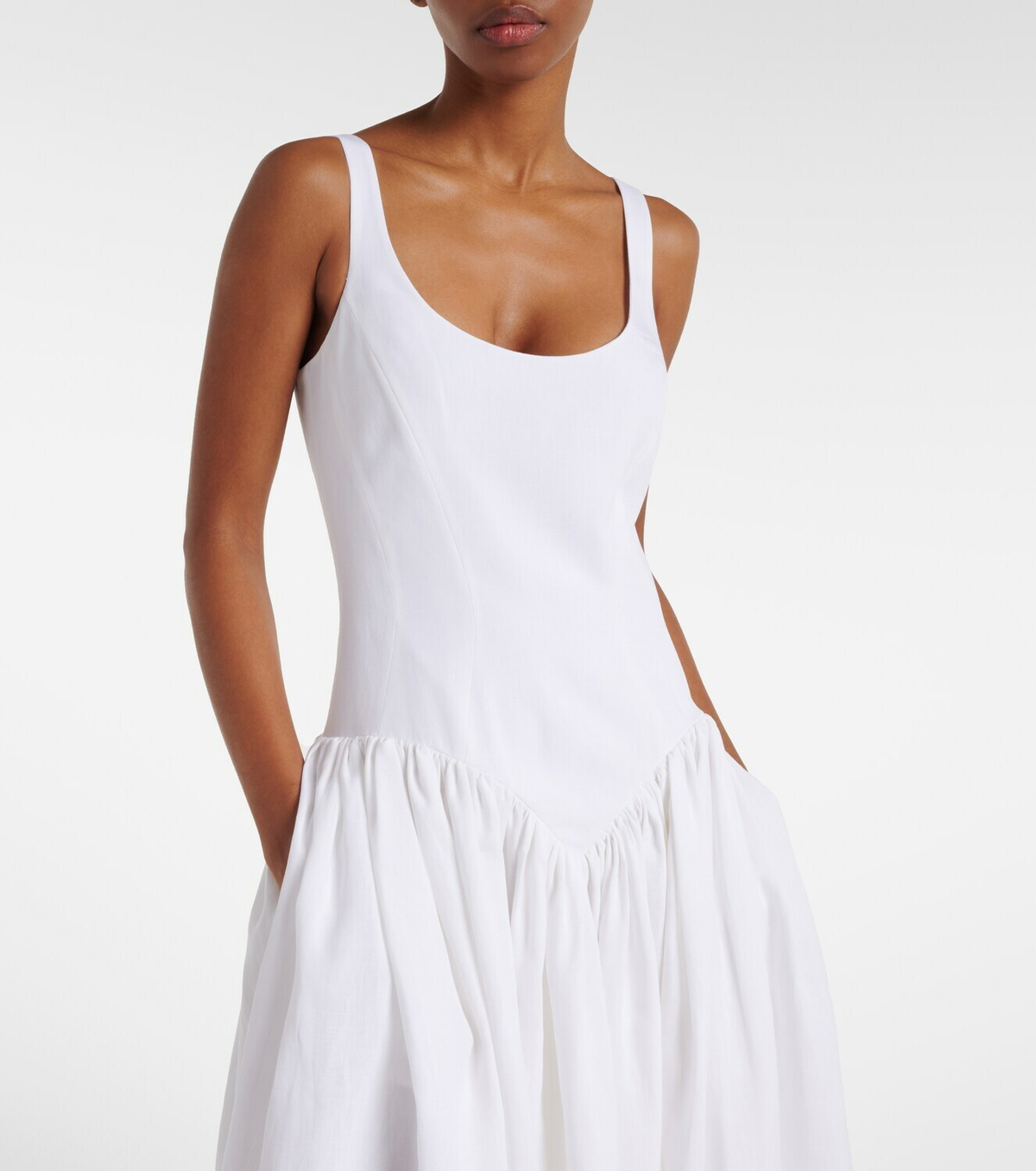 Gabriela Hearst Naia linen maxi dress