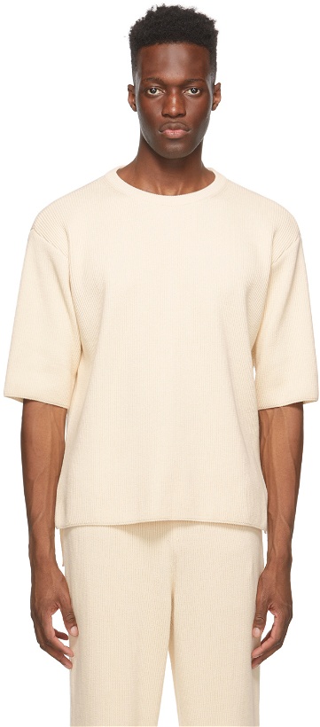 Photo: LE17SEPTEMBRE Off-White Knit T-Shirt