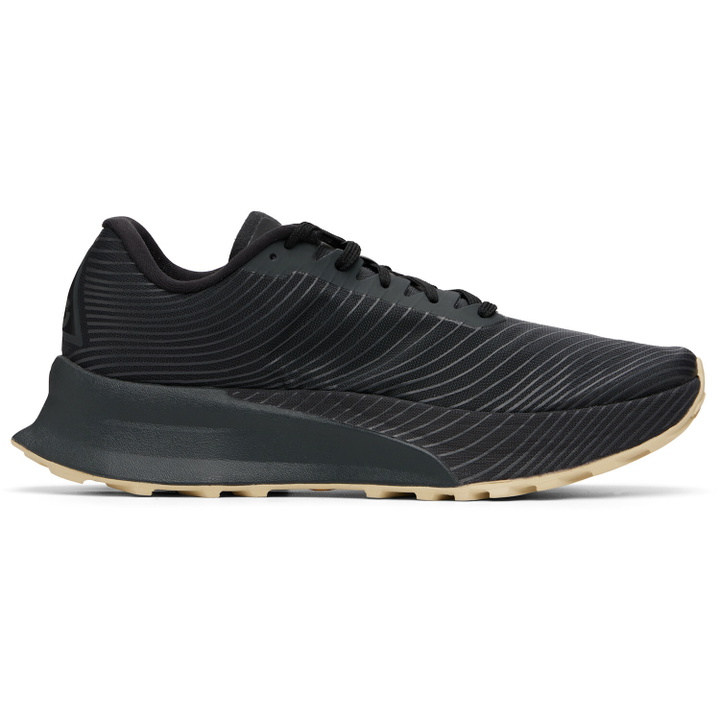 Photo: Nike Black ACG Ultrafly Trail Sneakers