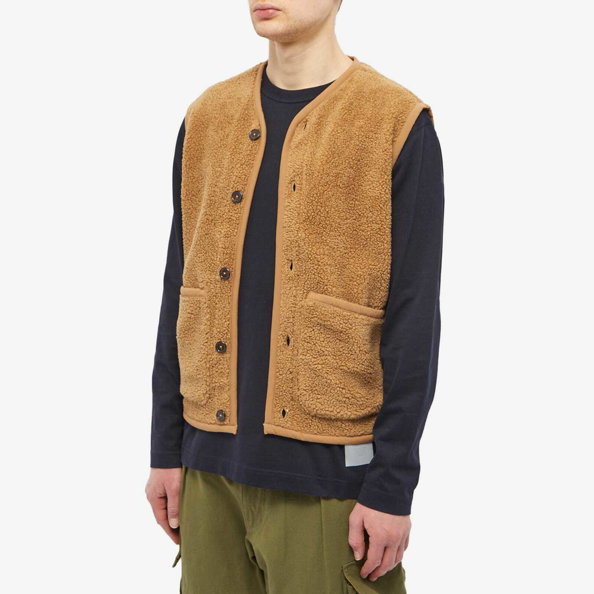 Universal Works Men s Lancaster Mountain Fleece Gilet In Sand Universal 