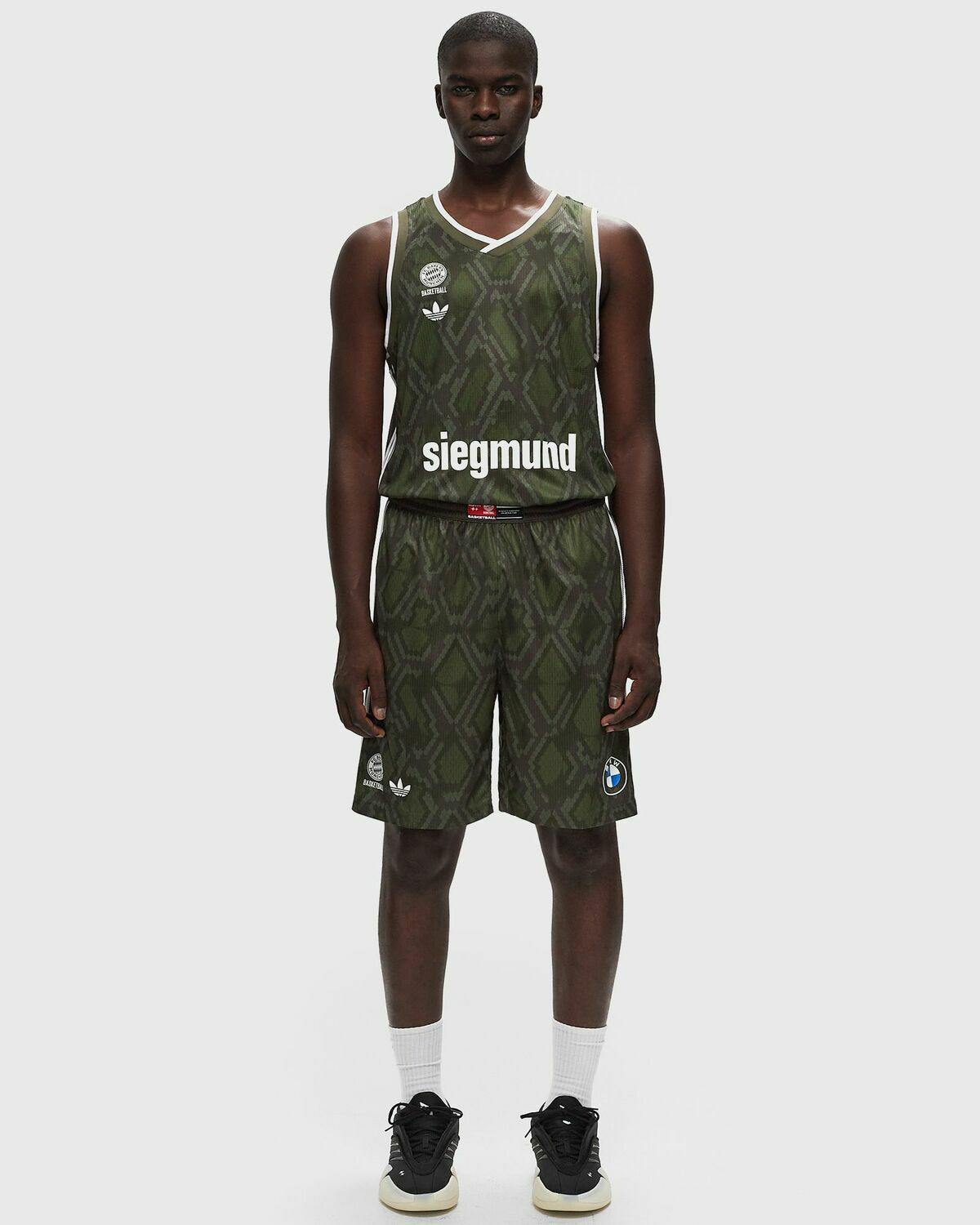 東山 BASKETBALL Tシャツ 東山高校バスケ Tシャツ Lレッド - メルカリ