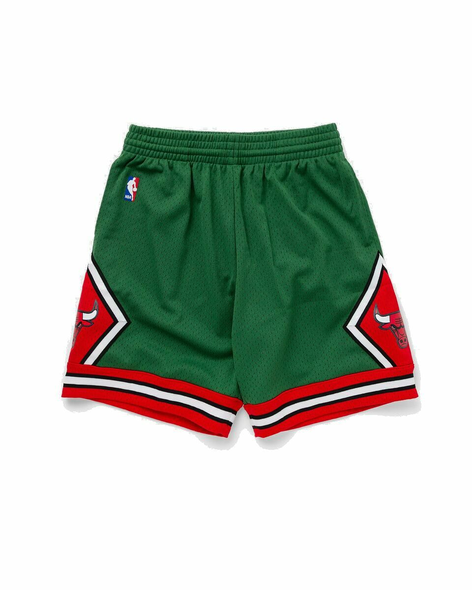 Photo: Mitchell & Ness Nba Swingman Shorts Chicago Bulls Green Week 2008 09 Green - Mens - Sport & Team Shorts