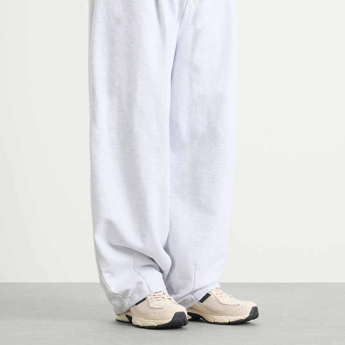 New Balance 509 Sneaker in Sail