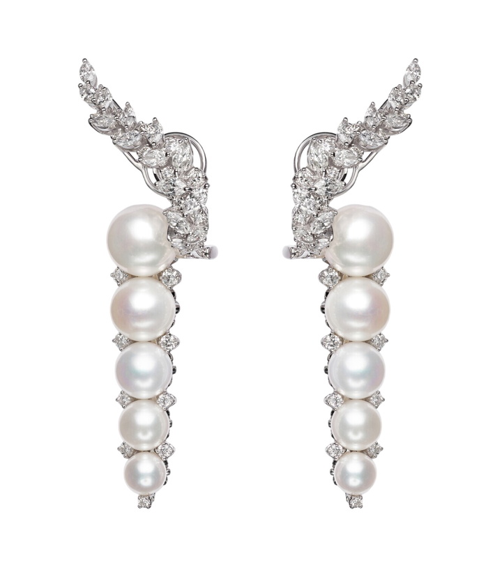 Photo: Yeprem Pearlescent 18kt white gold earrings with diamonds and pearls