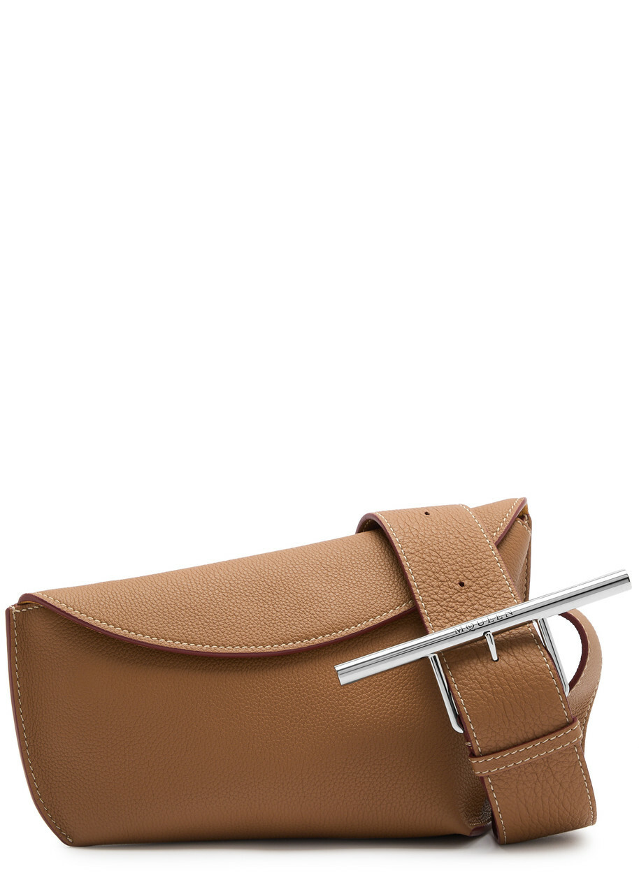 【関税&送料込】Alexander Mcqueen Sling T-Bar Grainy Leather McQueen T-Bar Sling Bag in Brown | McQueen US