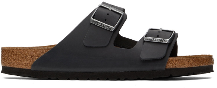 Photo: Birkenstock Black Regular Oiled Leather Arizona Sandals