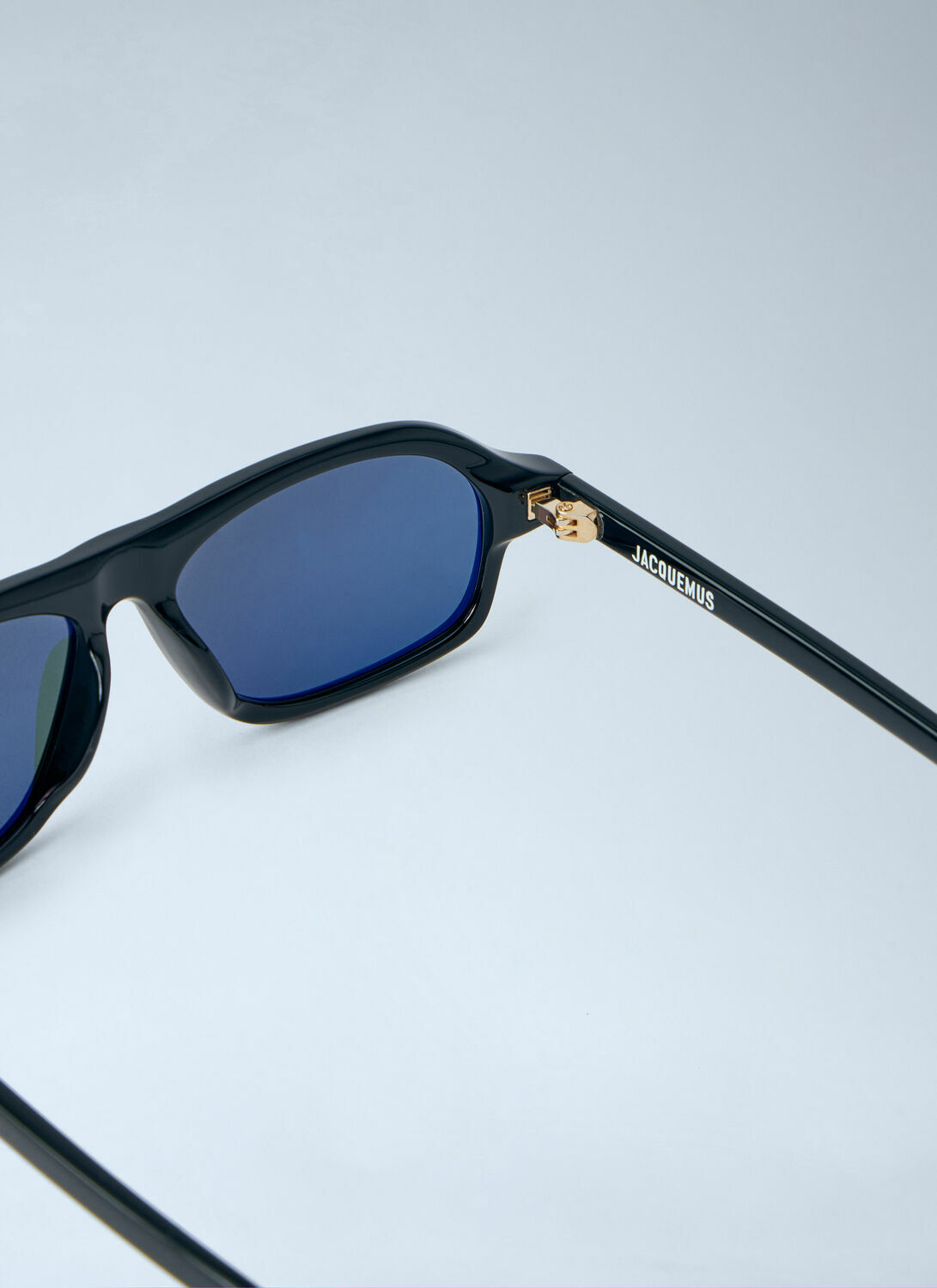 Jacquemus Becane Sunglasses