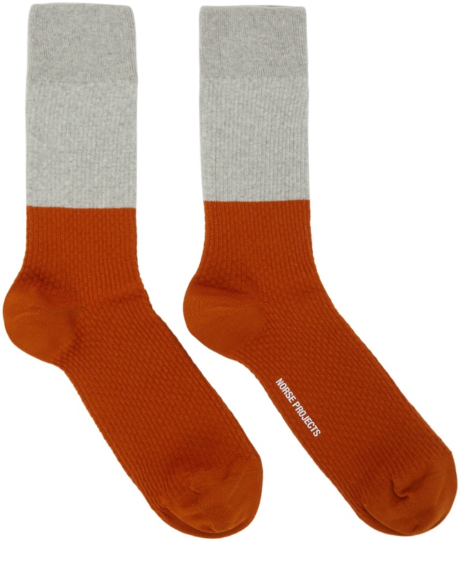 Photo: NORSE PROJECTS Grey & Orange Colorblock Bjarki Socks
