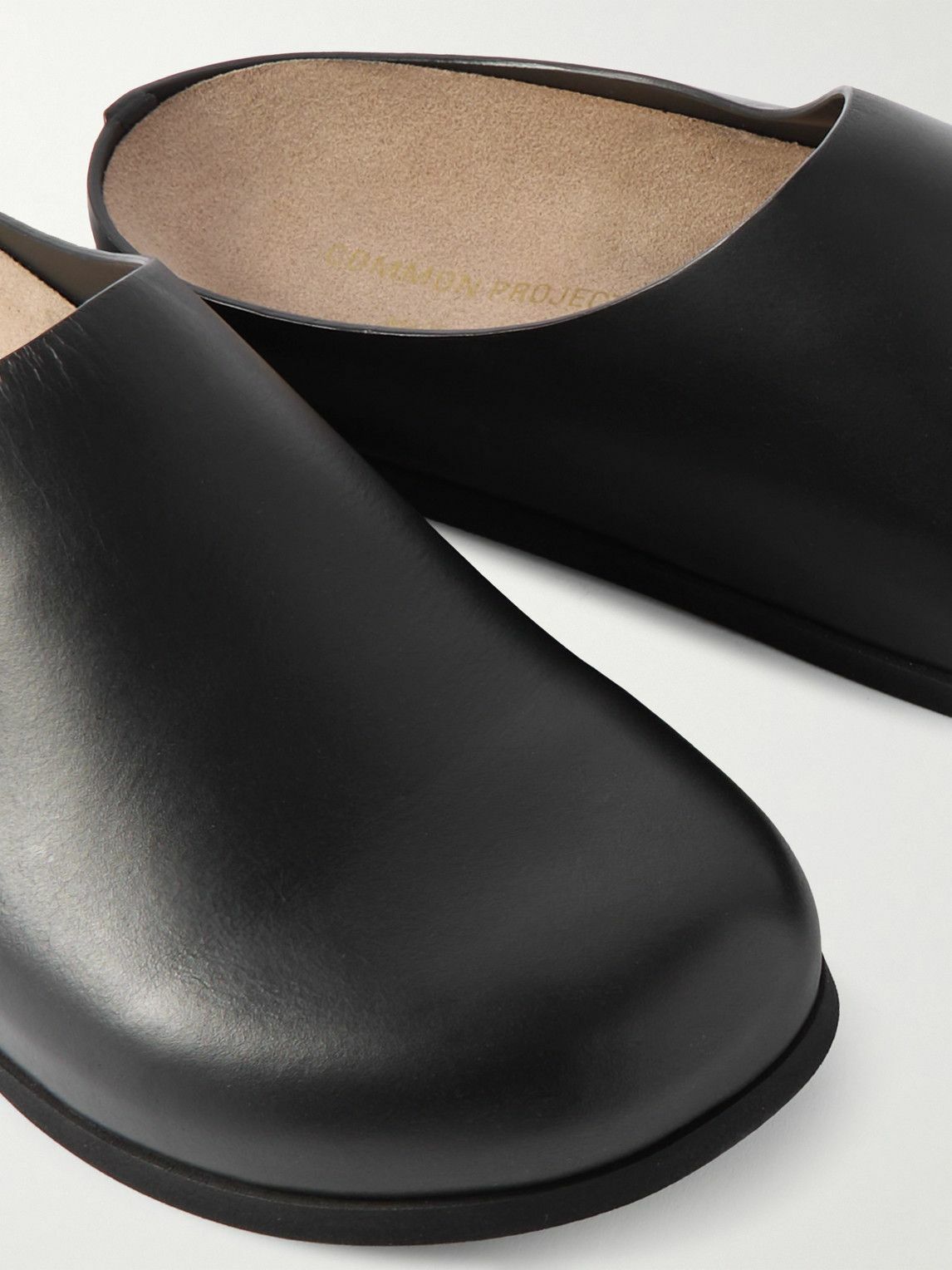 【Common Projects】レザー clogs Common Projects - Leather Clogs - Black Common Projects