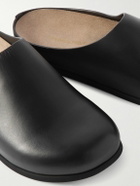 Common Projects - Leather Clogs - Black