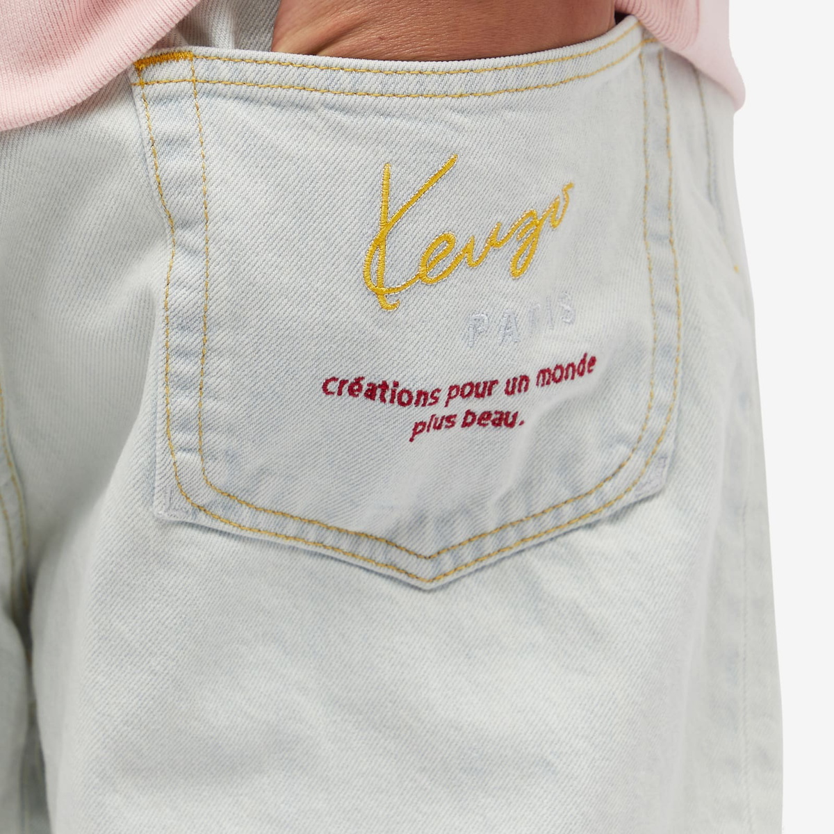 デニム・ジーパン Kenzo Ivory denim jeans KENZO（ケンゾー）の「KENZO x LEVI'S 501 1933 ジーンズ