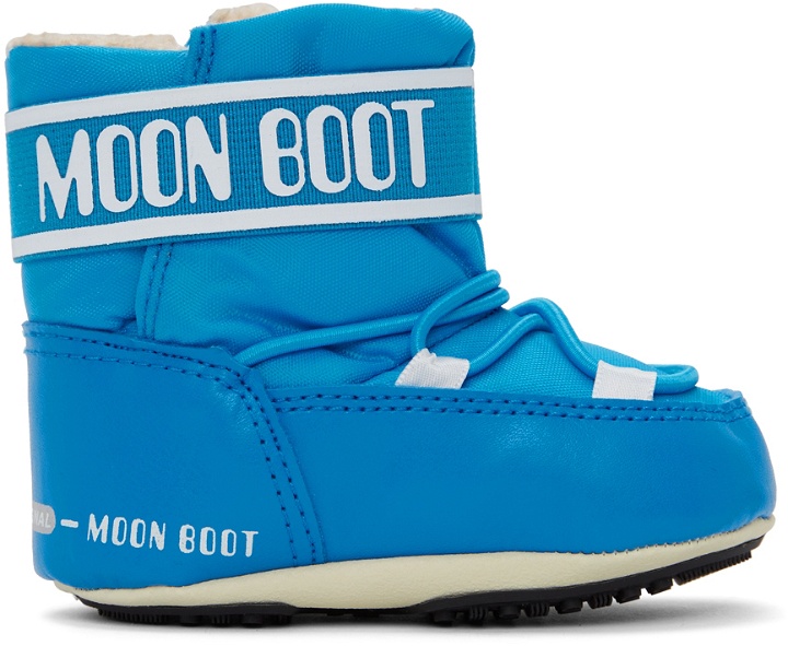 Photo: Moon Boot Baby Blue Crib 2 Moon Boots