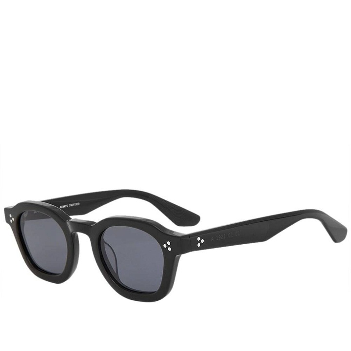 Photo: AKILA Logos Sunglasses in Black