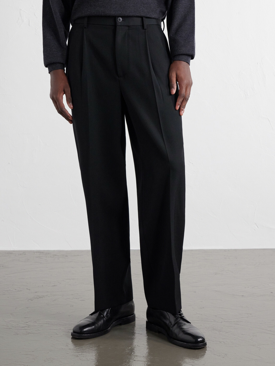 ATON - Pleated Tapered Wool-Twill Suit Trousers - Black