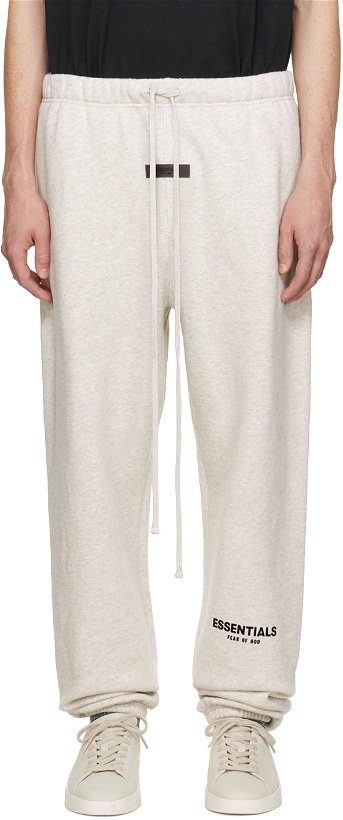 Photo: Fear of God ESSENTIALS Off-White Drawstring Lounge Pants