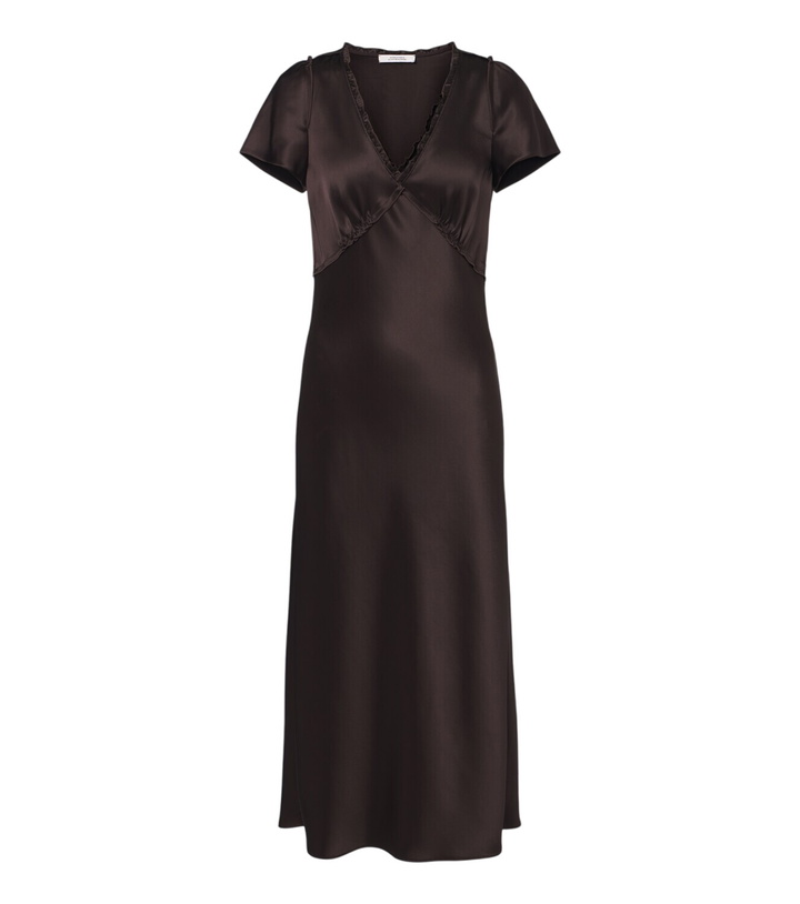 Photo: Dorothee Schumacher Shiny Statement satin midi dress