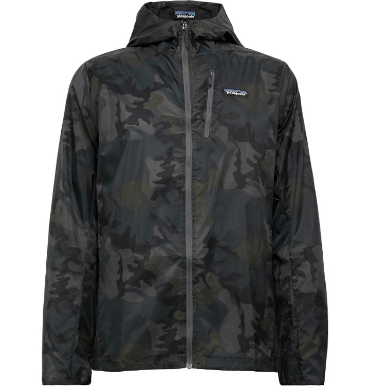 Photo: Patagonia - Houdini Packable Camouflage-Print Nylon-Ripstop Hooded Jacket - Gray