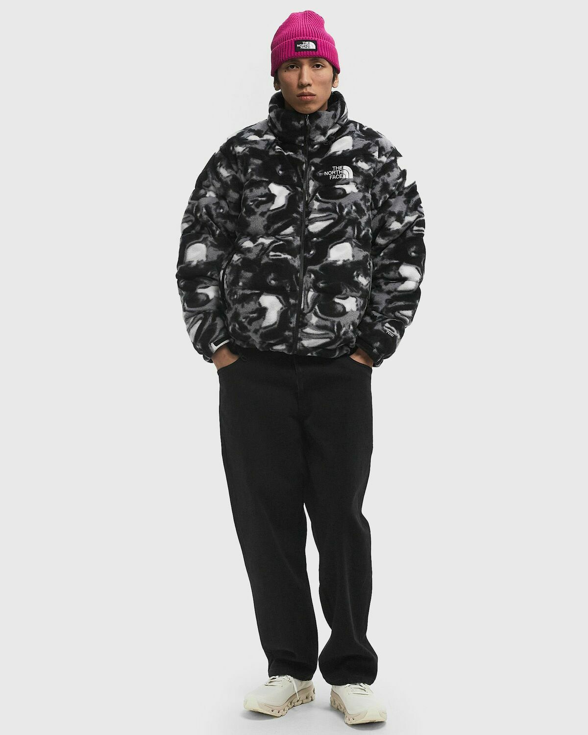 The North Face 2000 POLAR NUPTSE JACKET Black Mens Down & Puffer 