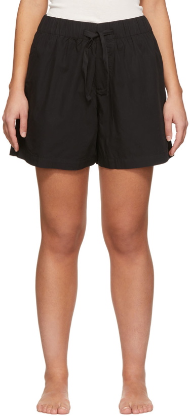 Photo: Tekla Black Poplin Pyjama Shorts