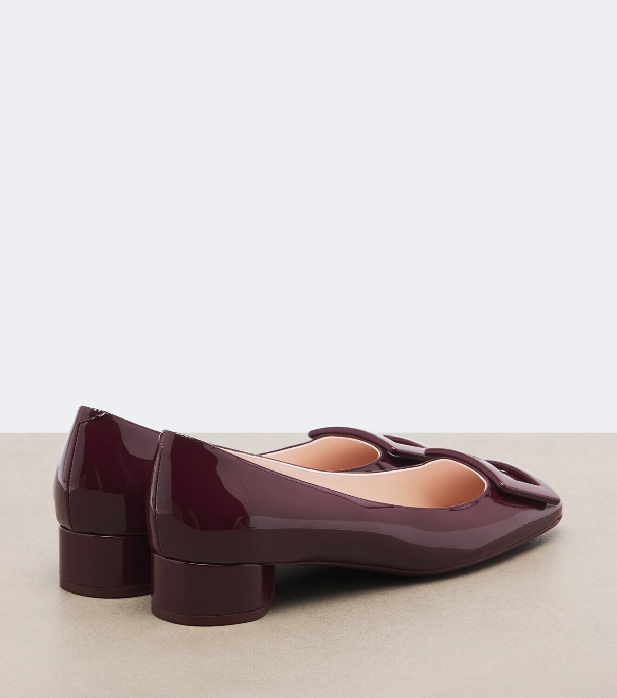 Roger Vivier Roundy Lacquered patent leather ballet flats