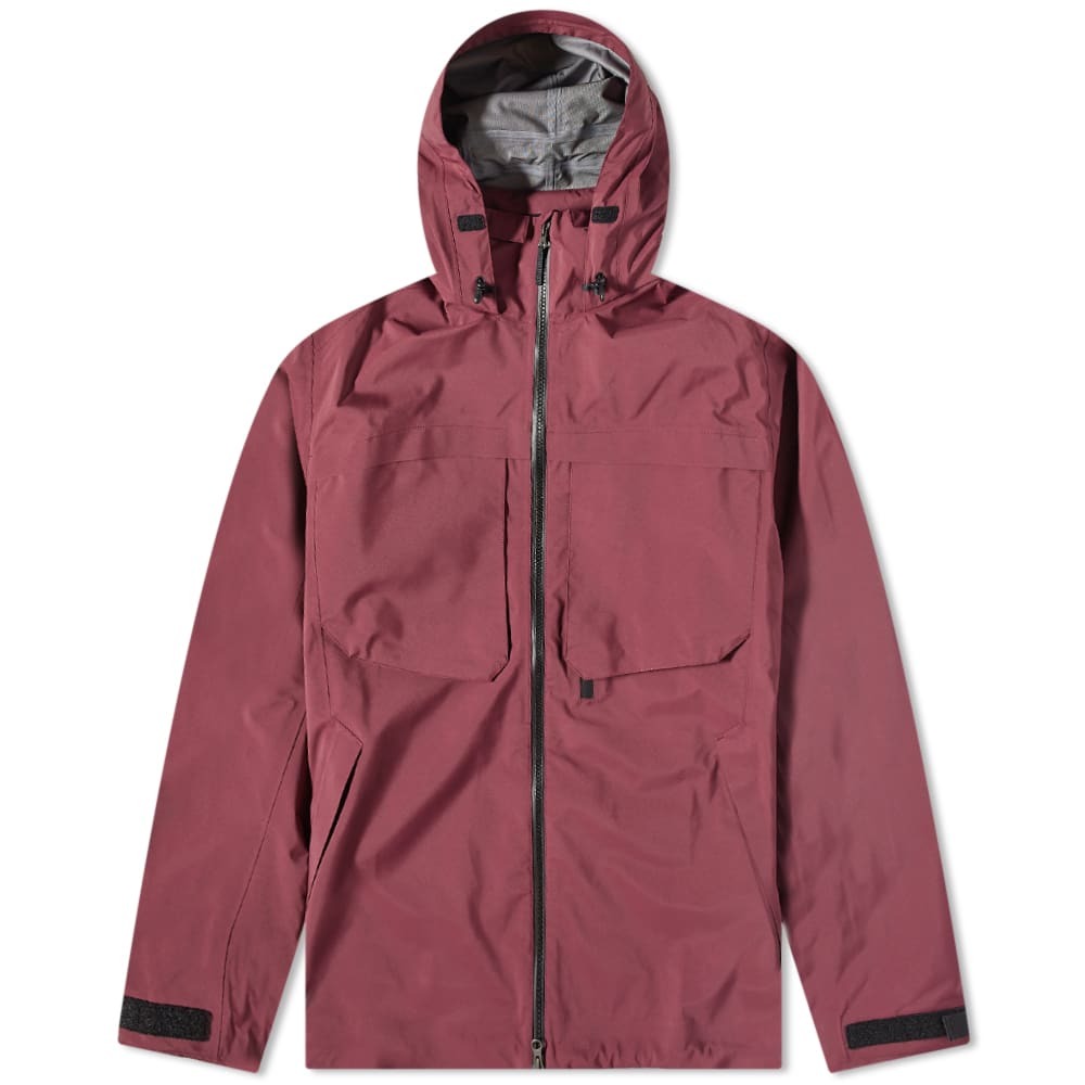 Tilak Men's Poutnik Caw Gore-Tex Jacket in Winsdor Wine Tilak