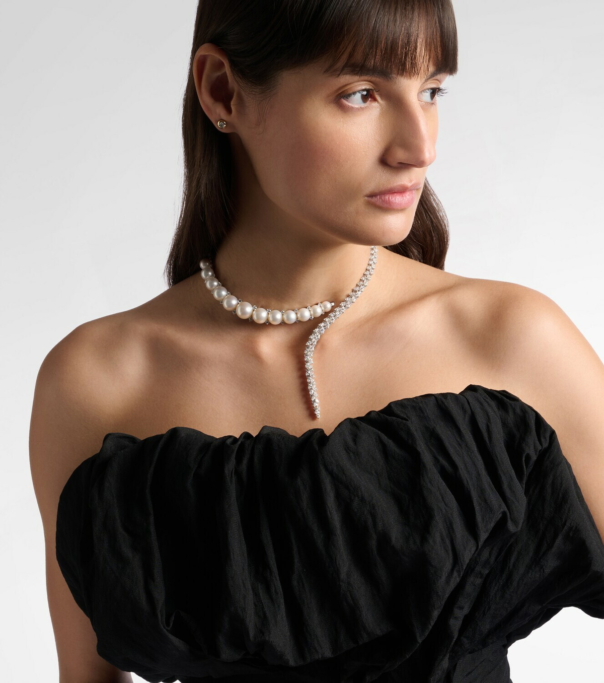 Yeprem Pearlescent 18kt white gold necklace with diamonds and pearls