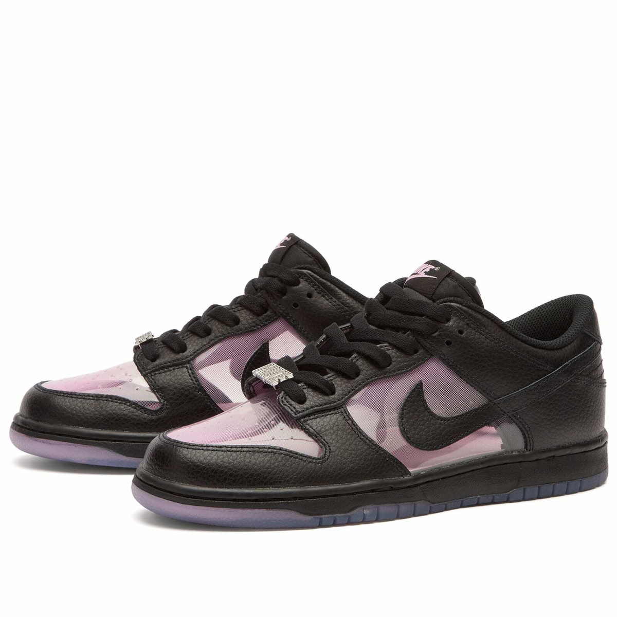 Nike Dunk LoRetro Prm Sneaker in Pink Rise/Black/Black