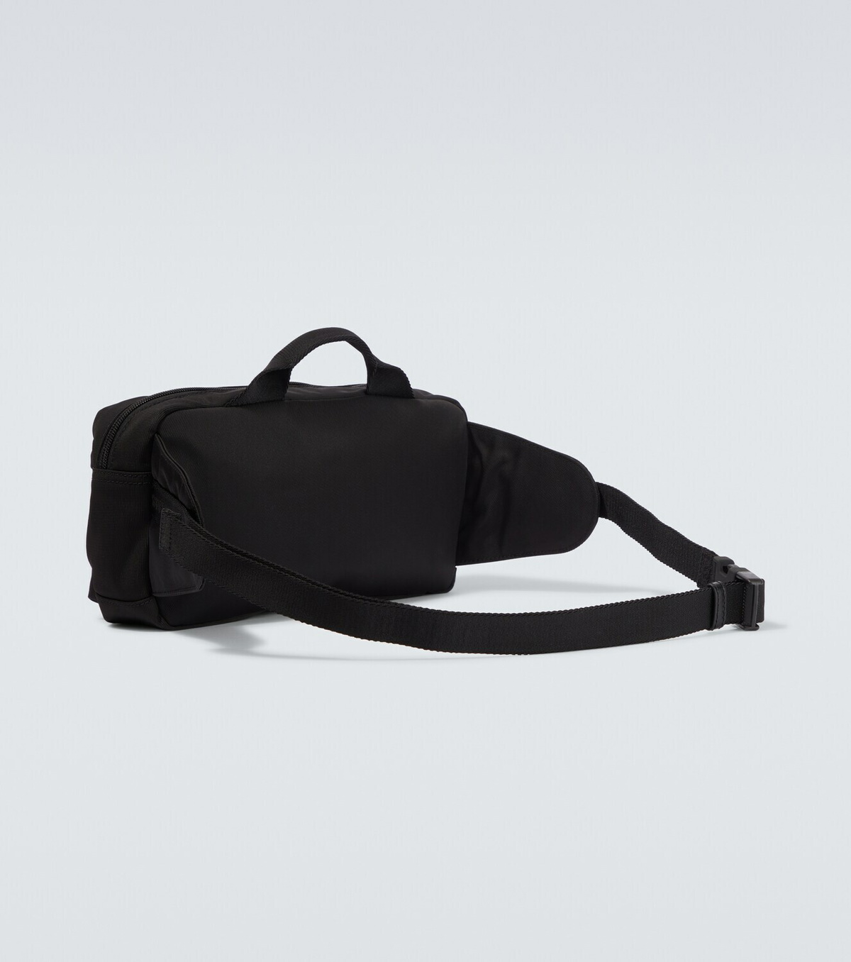 Givenchy Essential U belt bag