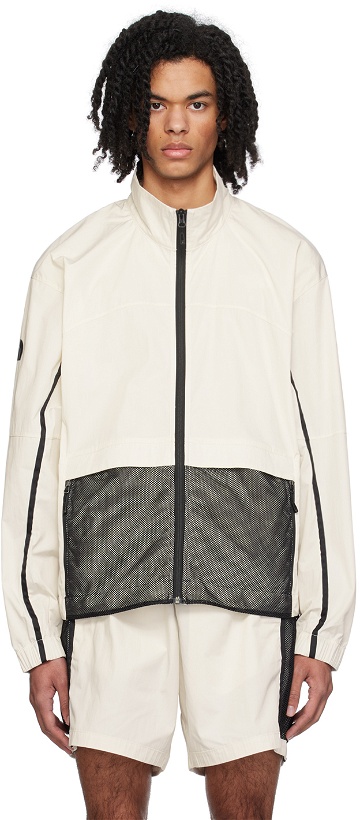 Photo: The North Face White 2000 Mountain Jacket