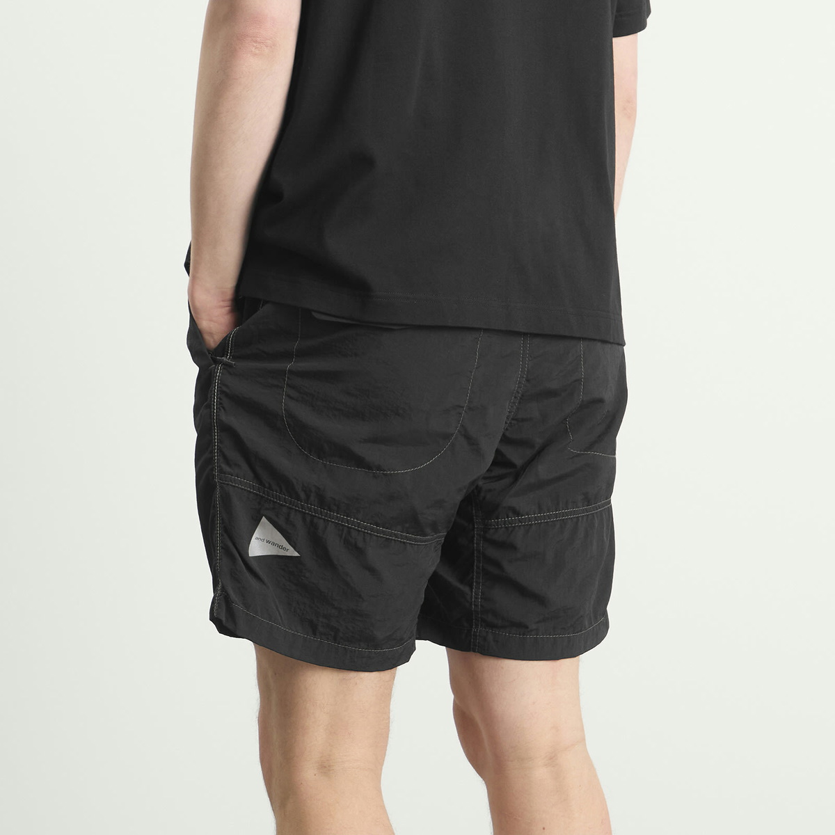 and wander Men's NY Taffeta Hiker Shorts in Black