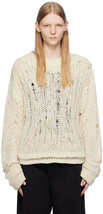 Photo: AIREI Off-White Layered Sweater